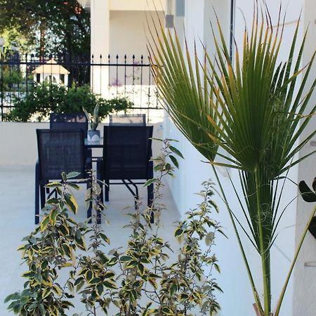 Saan Luxury Living Apartamento Nea Kallikrateia Exterior foto