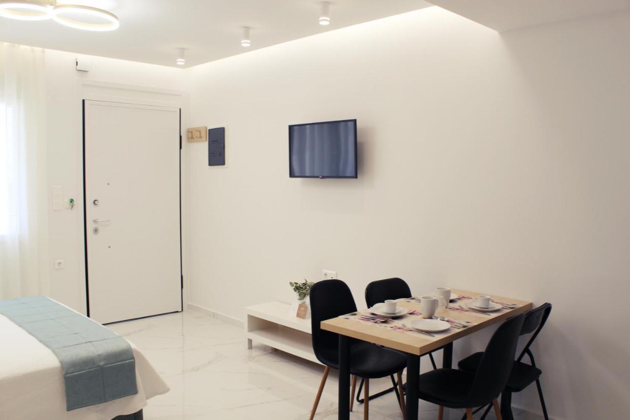 Saan Luxury Living Apartamento Nea Kallikrateia Exterior foto